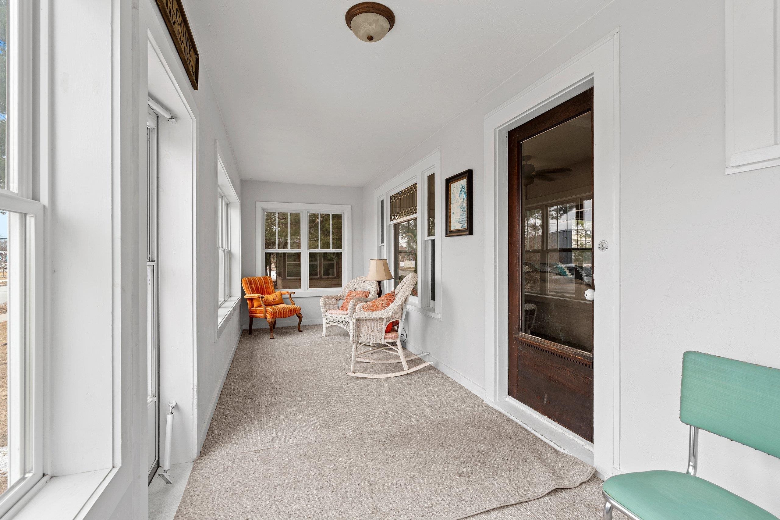 Shawano, Wisconsin 54166, United States, 3 Bedrooms Bedrooms, ,2 BathroomsBathrooms,Residential,Active,81326