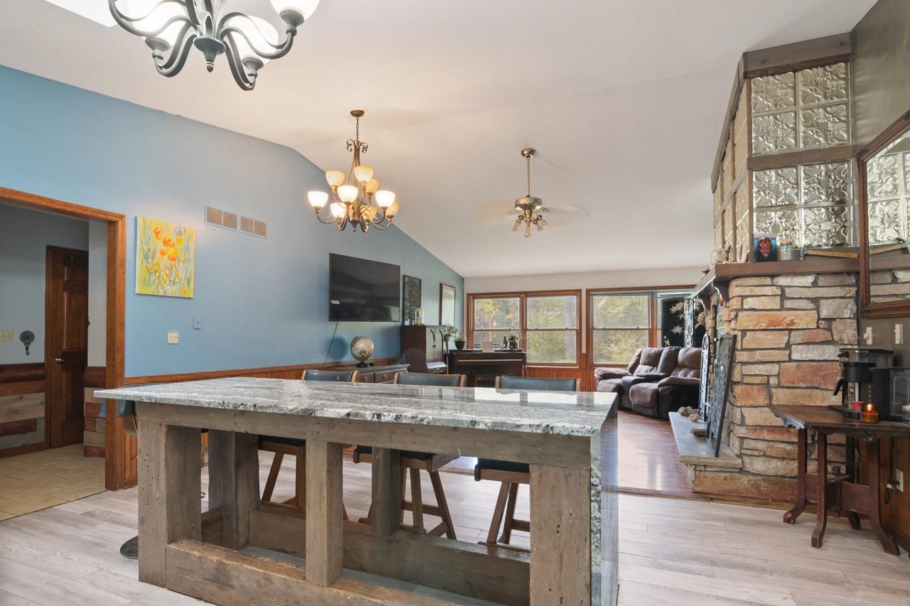 Porterfield, Wisconsin 54159, United States, 5 Bedrooms Bedrooms, ,3 BathroomsBathrooms,Residential,Active,225848