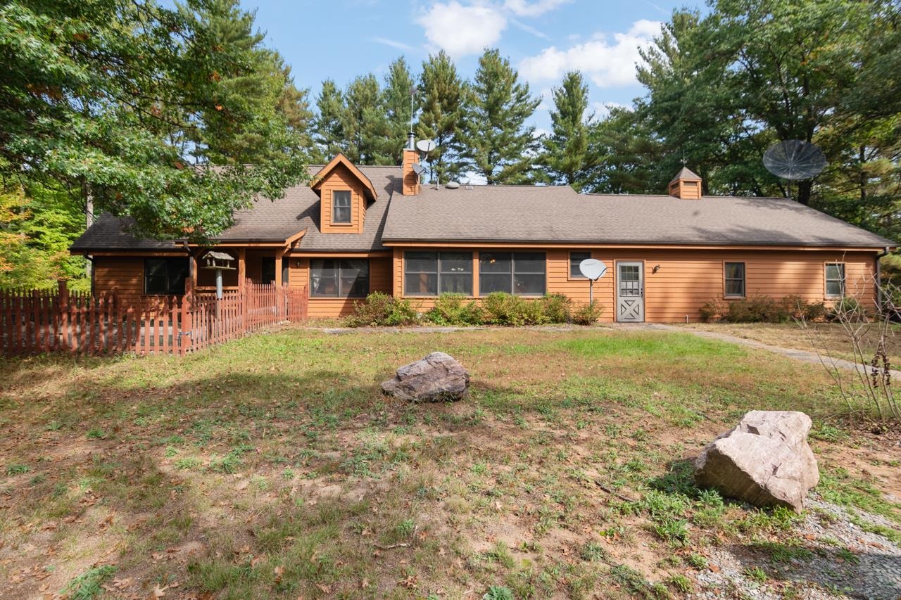 Porterfield, Wisconsin 54159, United States, 5 Bedrooms Bedrooms, ,3 BathroomsBathrooms,Residential,Active,225848