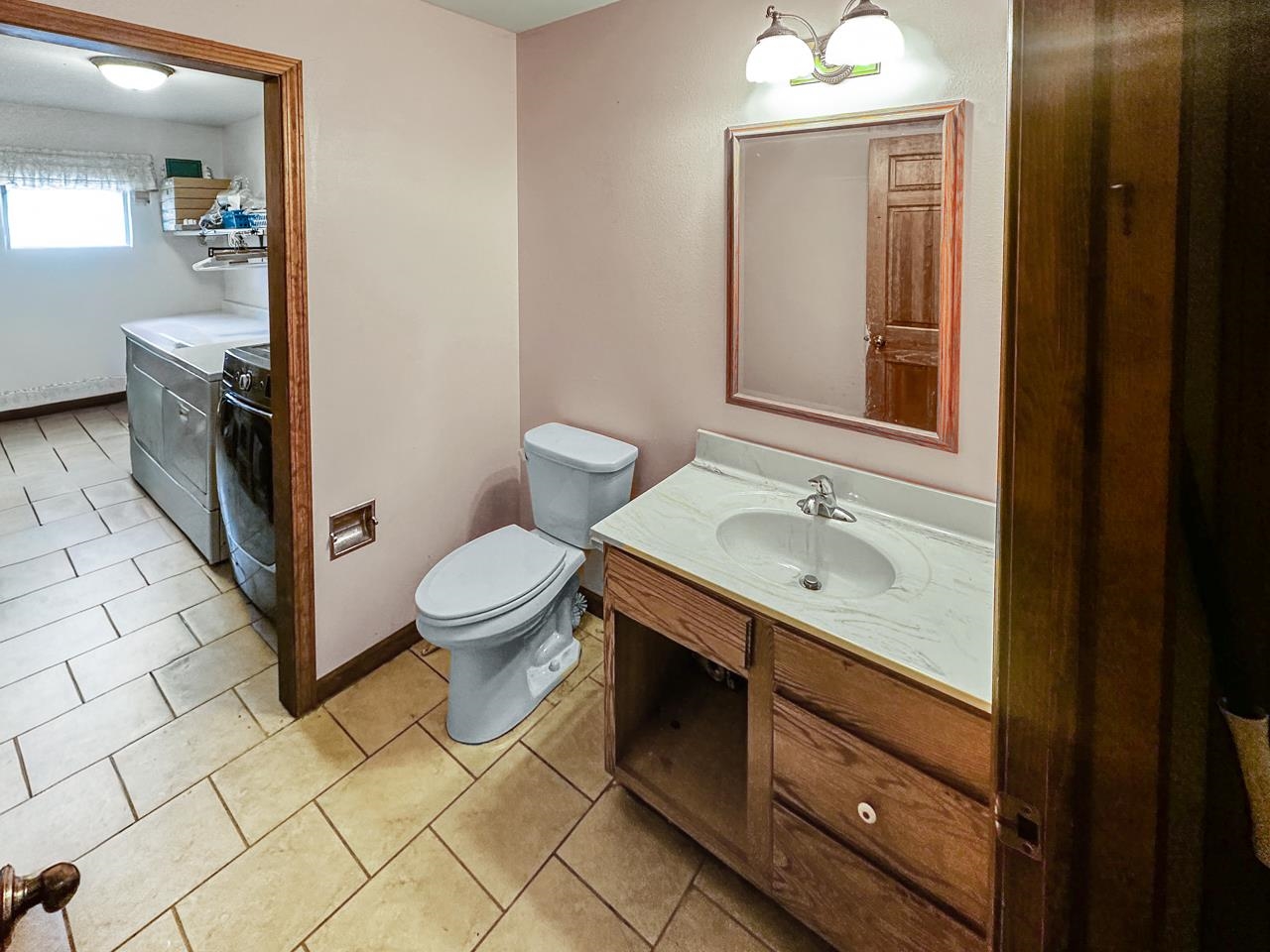 Porterfield, Wisconsin 54159, United States, 5 Bedrooms Bedrooms, ,3 BathroomsBathrooms,Residential,Active,225848