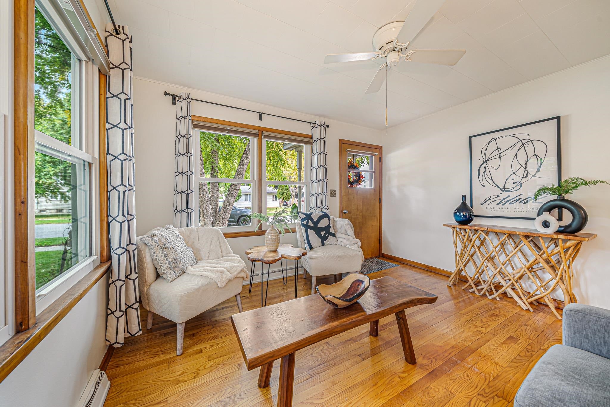 453 W 18TH Avenue