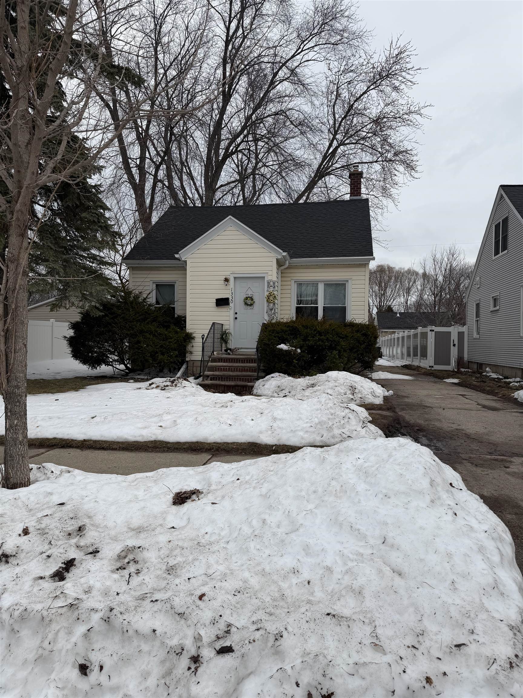 Photo 1 of 1 — 1330 REED Street, GREEN BAY, WI 54303
