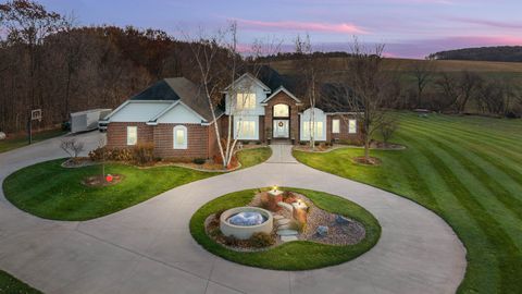 Photo of N697 COUNTY ROAD W Rd, CAMPBELLSPORT, WI 53010 (MLS # 50318257)