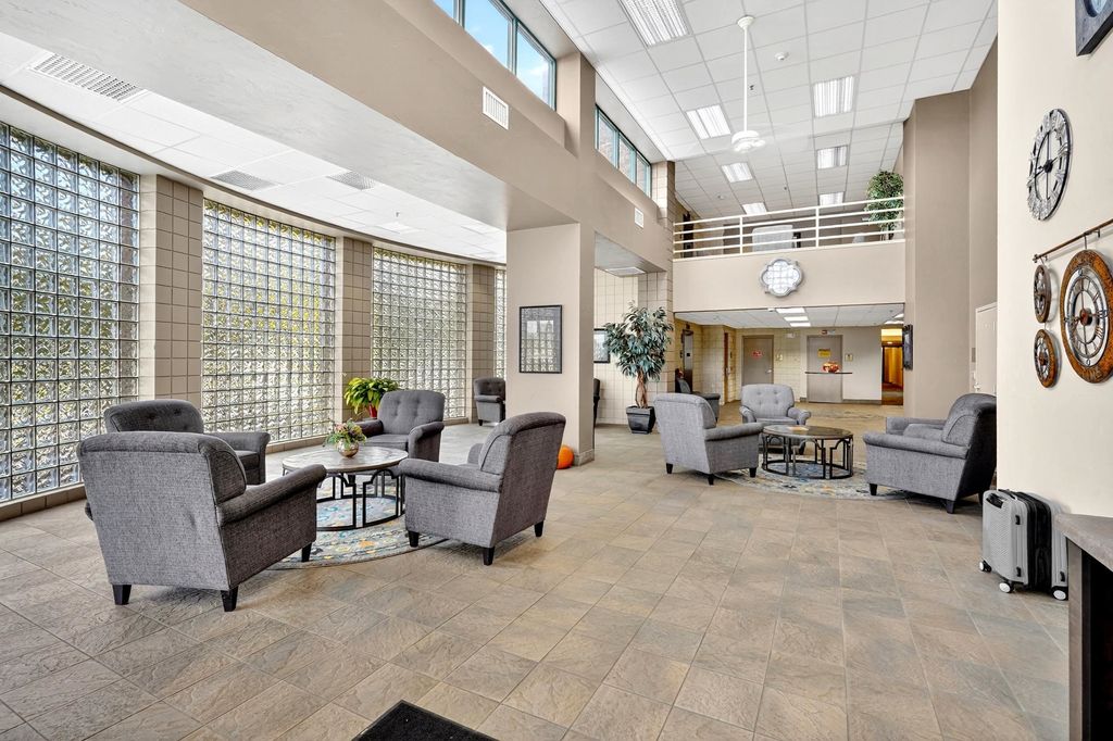 Photo of 400 N RICHMOND Street #332, APPLETON, WI 54911 (MLS # 50317579)