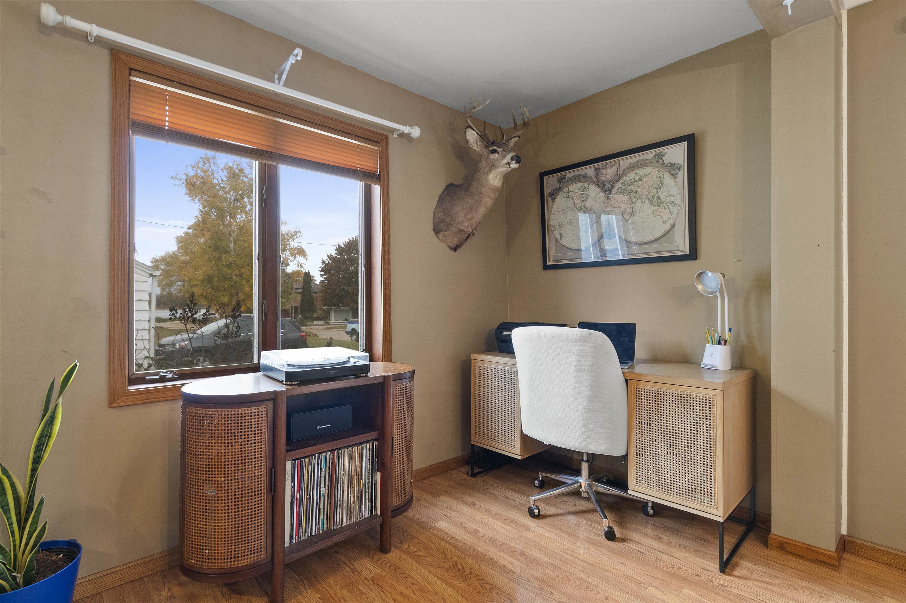 Shawano, Wisconsin 54166, United States, 3 Bedrooms Bedrooms, ,3 BathroomsBathrooms,Residential,Active,234551