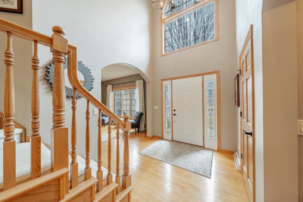 Photo of 2230 E ELMVIEW Drive, APPLETON, WI 54915 (MLS # 50321691)