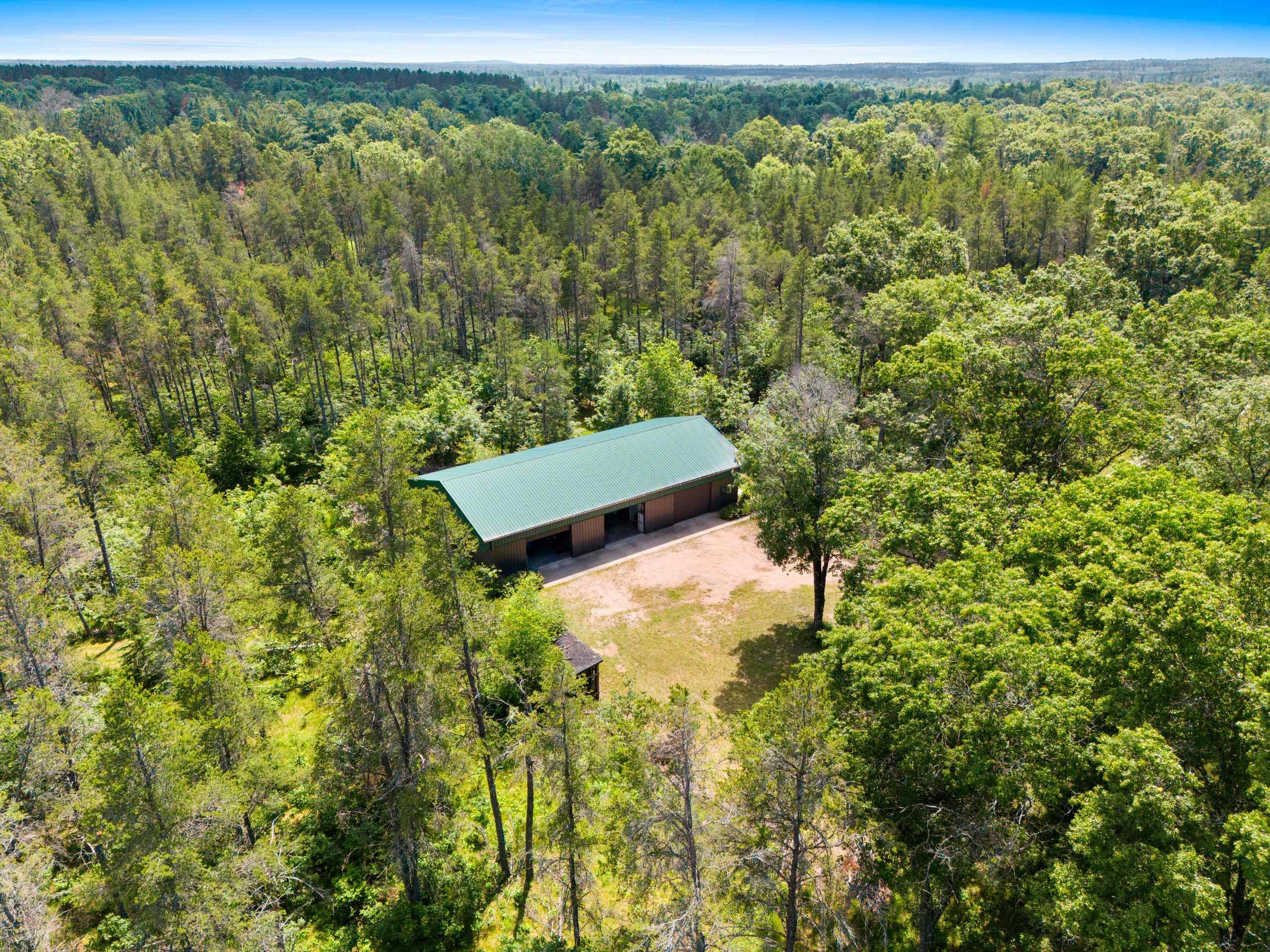 Crivitz, Wisconsin 54114, United States, 3 Bedrooms Bedrooms, ,2 BathroomsBathrooms,Residential,Active,164418