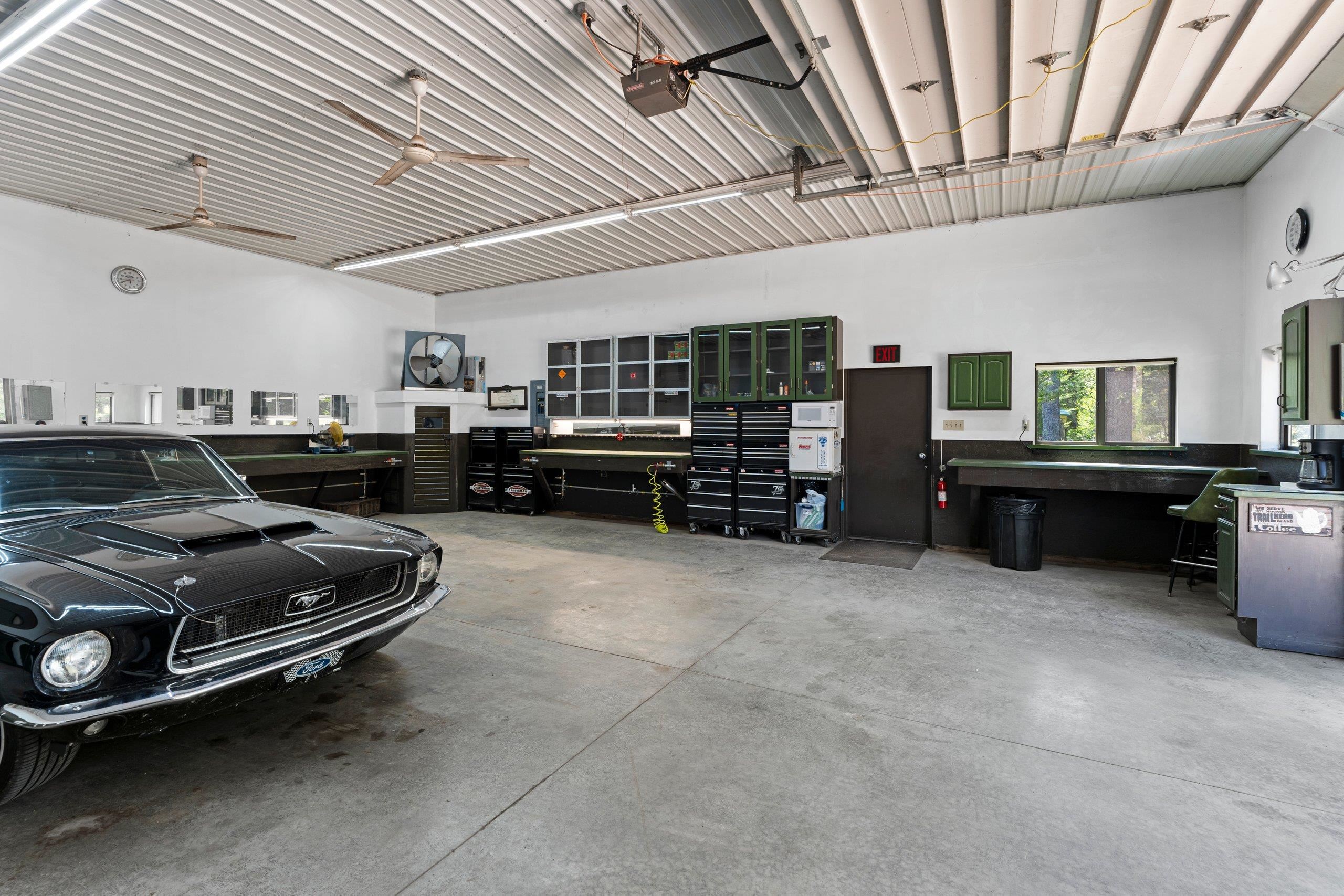 Crivitz, Wisconsin 54114, United States, 3 Bedrooms Bedrooms, ,2 BathroomsBathrooms,Residential,Active,164418