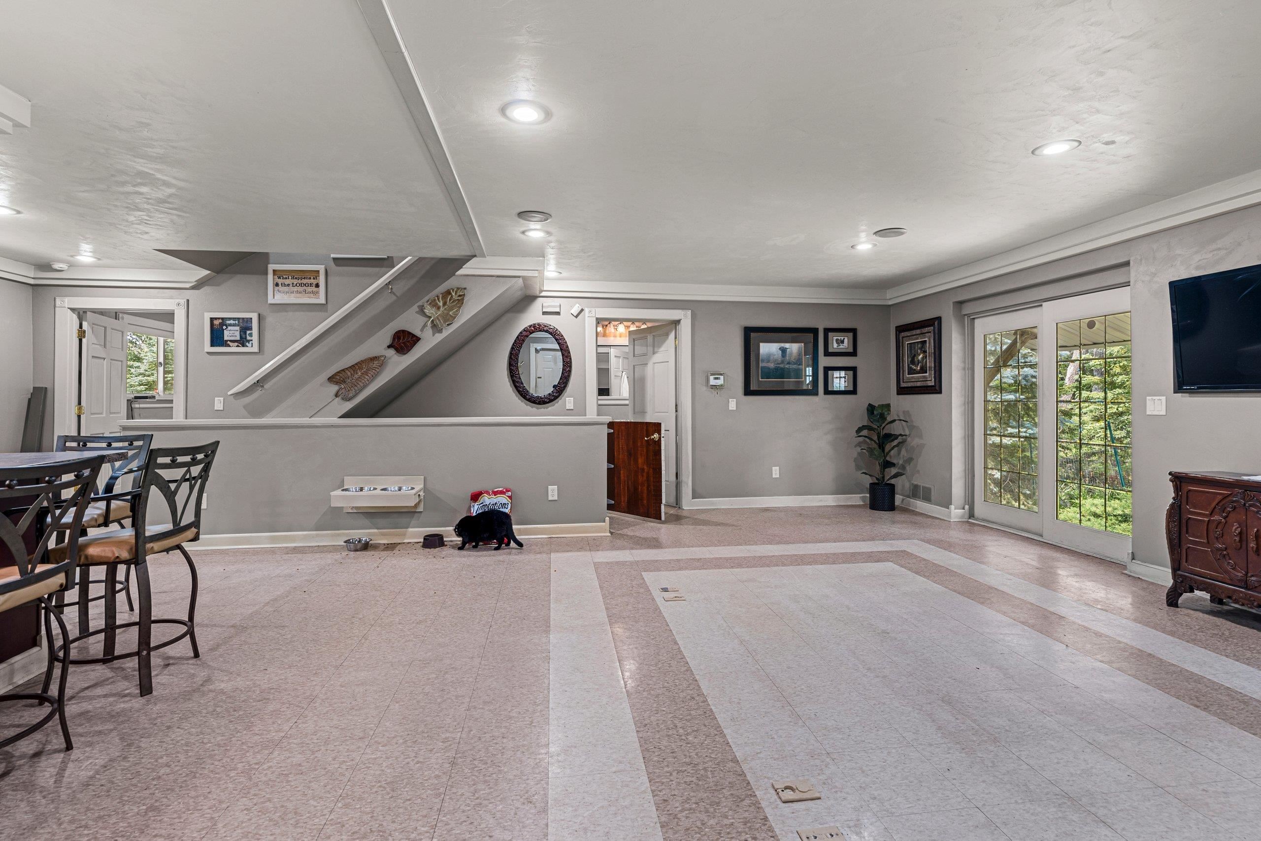 Crivitz, Wisconsin 54114, United States, 3 Bedrooms Bedrooms, ,2 BathroomsBathrooms,Residential,Active,164418