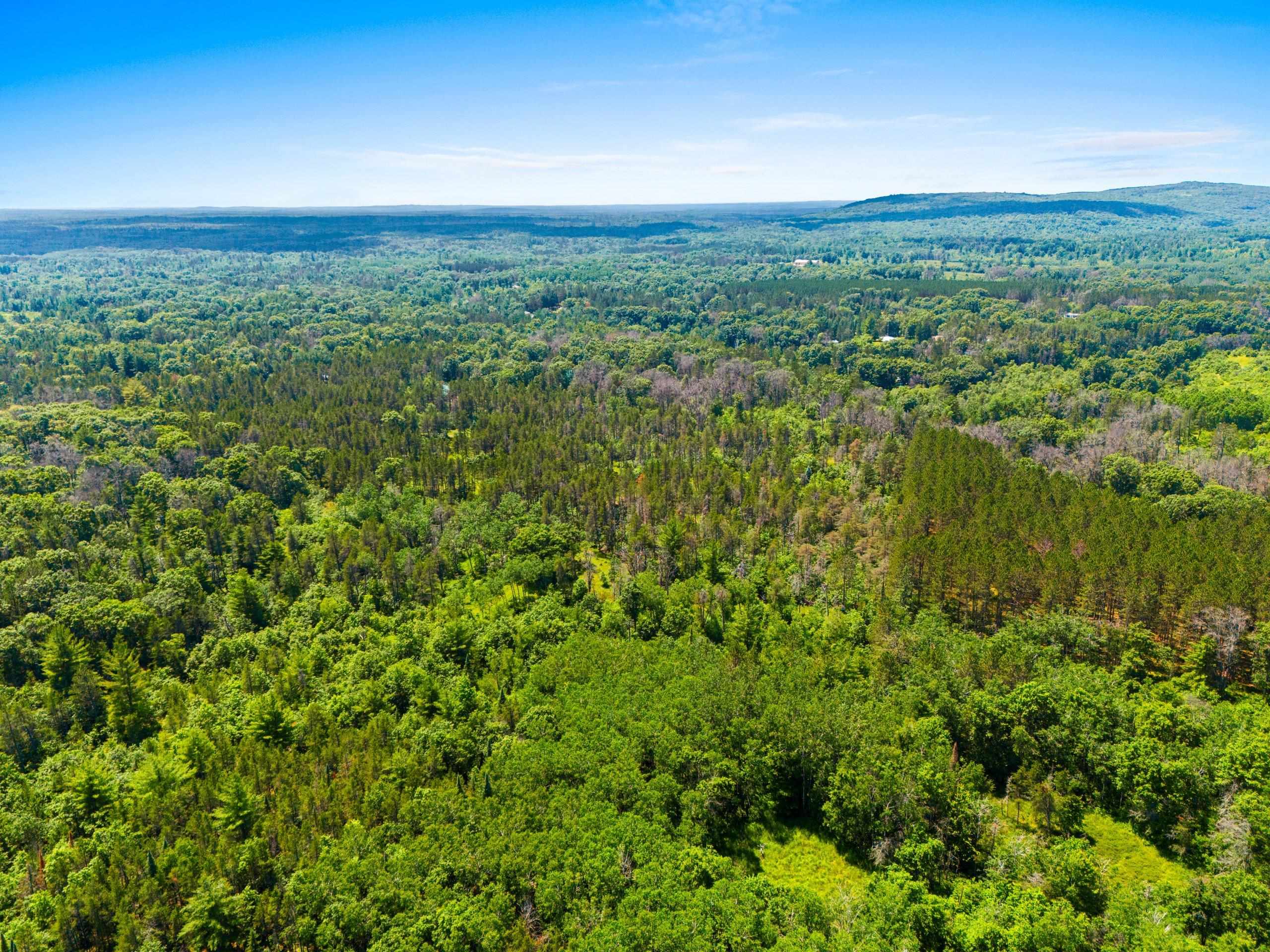 Crivitz, Wisconsin 54114, United States, 3 Bedrooms Bedrooms, ,2 BathroomsBathrooms,Residential,Active,164418