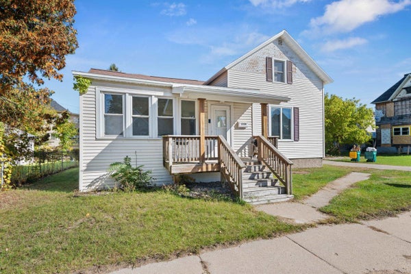 1206 PIERCE AVE, MARINETTE, WI 54143 - Image 180e2dde77657e1dad98c813073bee0d/1492810285