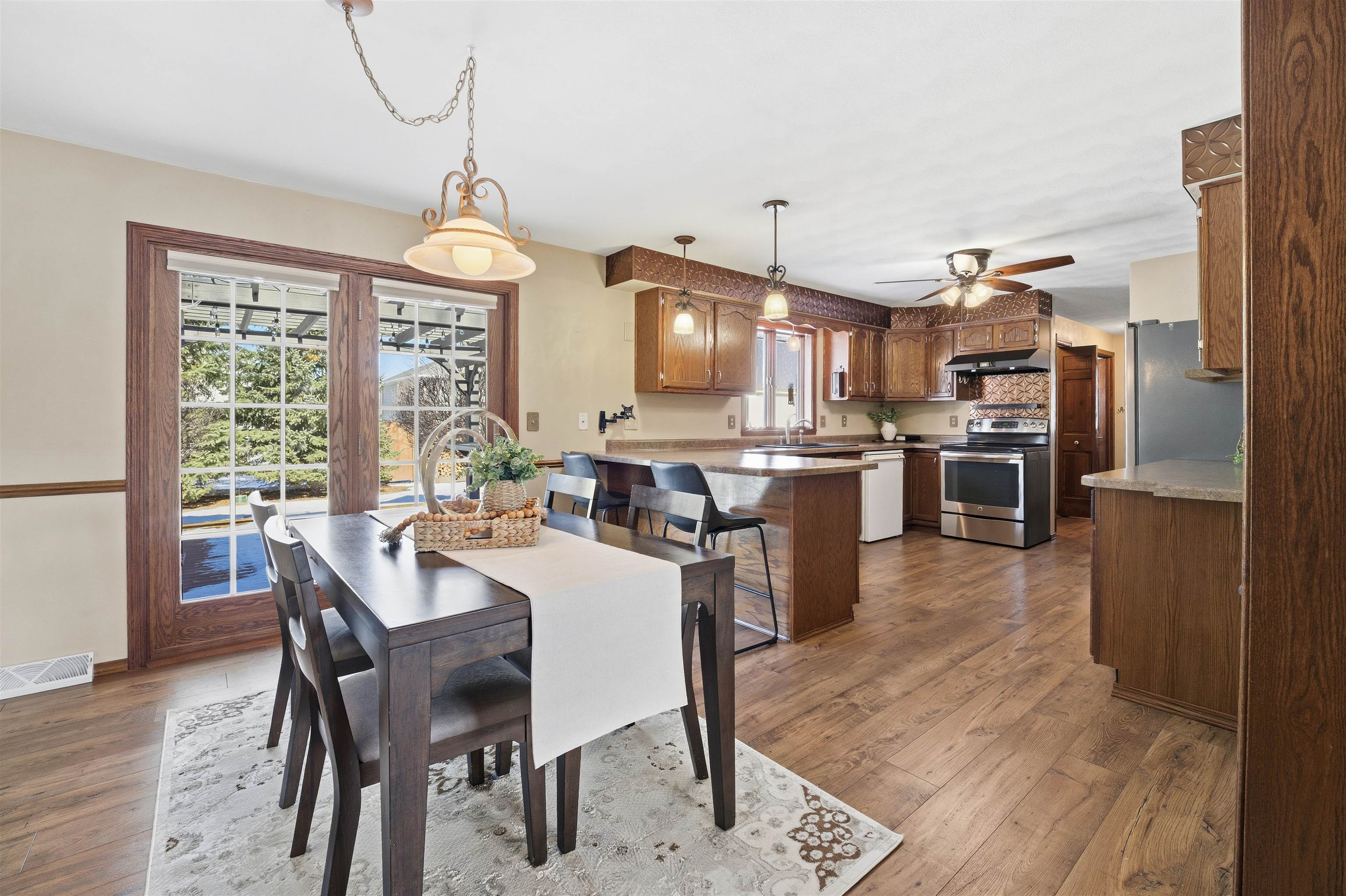 W6534 MANITOWOC Road