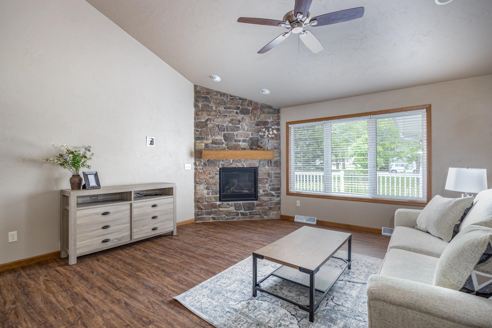 610 HARVEST Trail