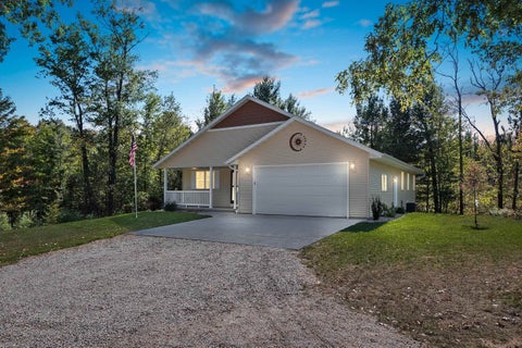 Photo of W5873 S OAK PARK Circle, SHAWANO, WI 54166 (MLS # 50332811)