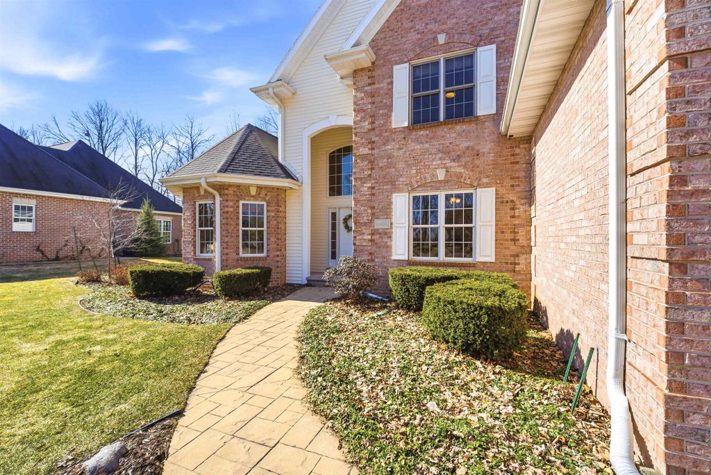 Photo of N9427 DUSTY Drive, APPLETON, WI 54915 (MLS # 50321936)