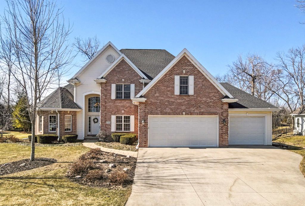 Photo of N9427 DUSTY Drive, APPLETON, WI 54915 (MLS # 50321936)