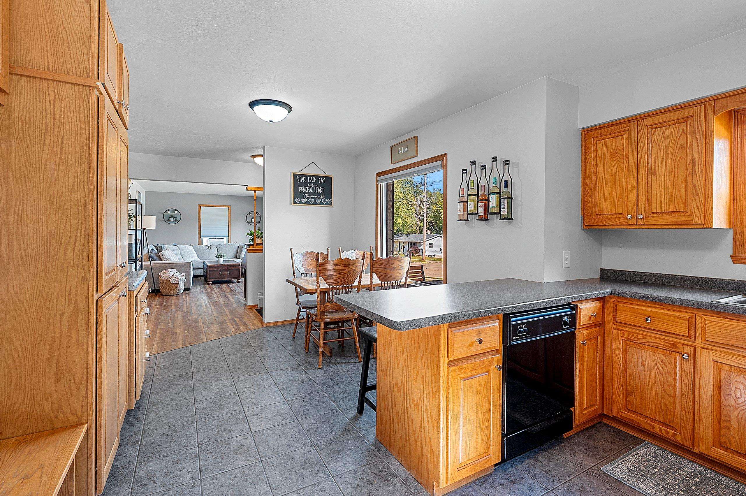 Kaukauna, Wisconsin 54130, United States, 3 Bedrooms Bedrooms, ,1 BathroomBathrooms,Residential,Active,213378