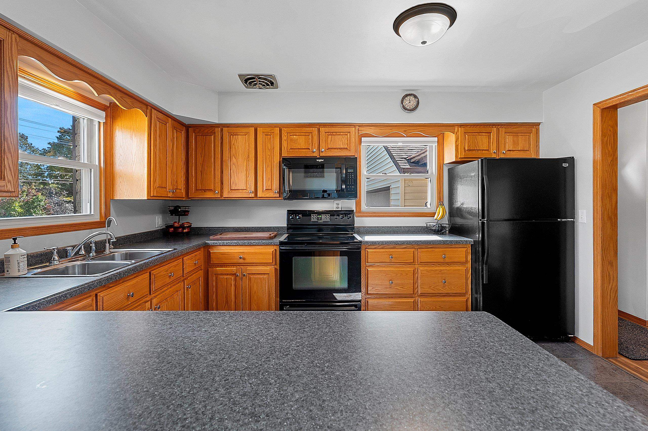 Kaukauna, Wisconsin 54130, United States, 3 Bedrooms Bedrooms, ,1 BathroomBathrooms,Residential,Active,213378