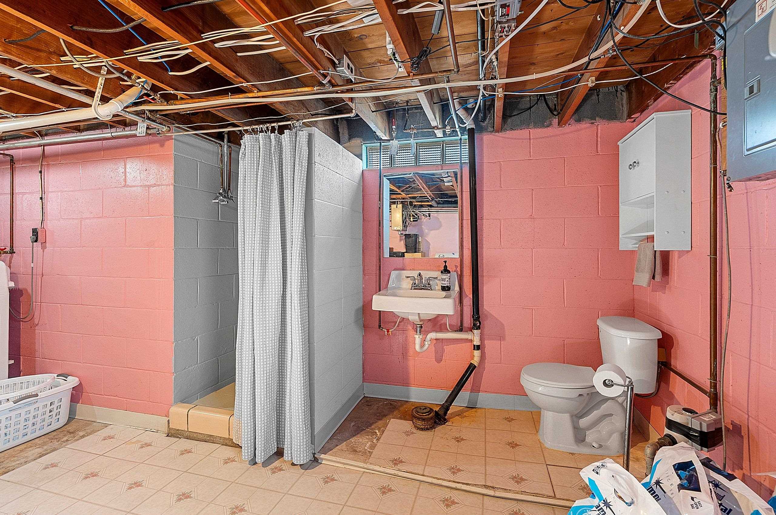 Kaukauna, Wisconsin 54130, United States, 3 Bedrooms Bedrooms, ,1 BathroomBathrooms,Residential,Active,213378