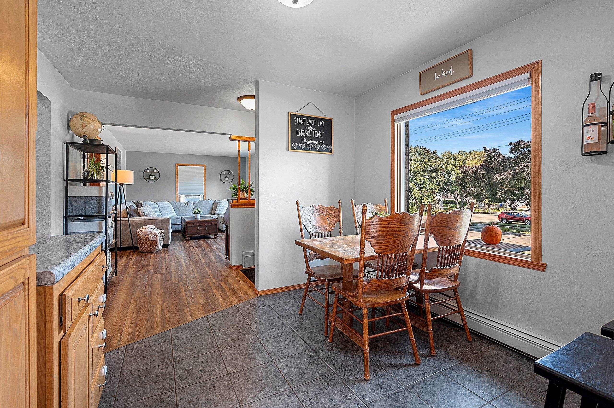 Kaukauna, Wisconsin 54130, United States, 3 Bedrooms Bedrooms, ,1 BathroomBathrooms,Residential,Active,213378