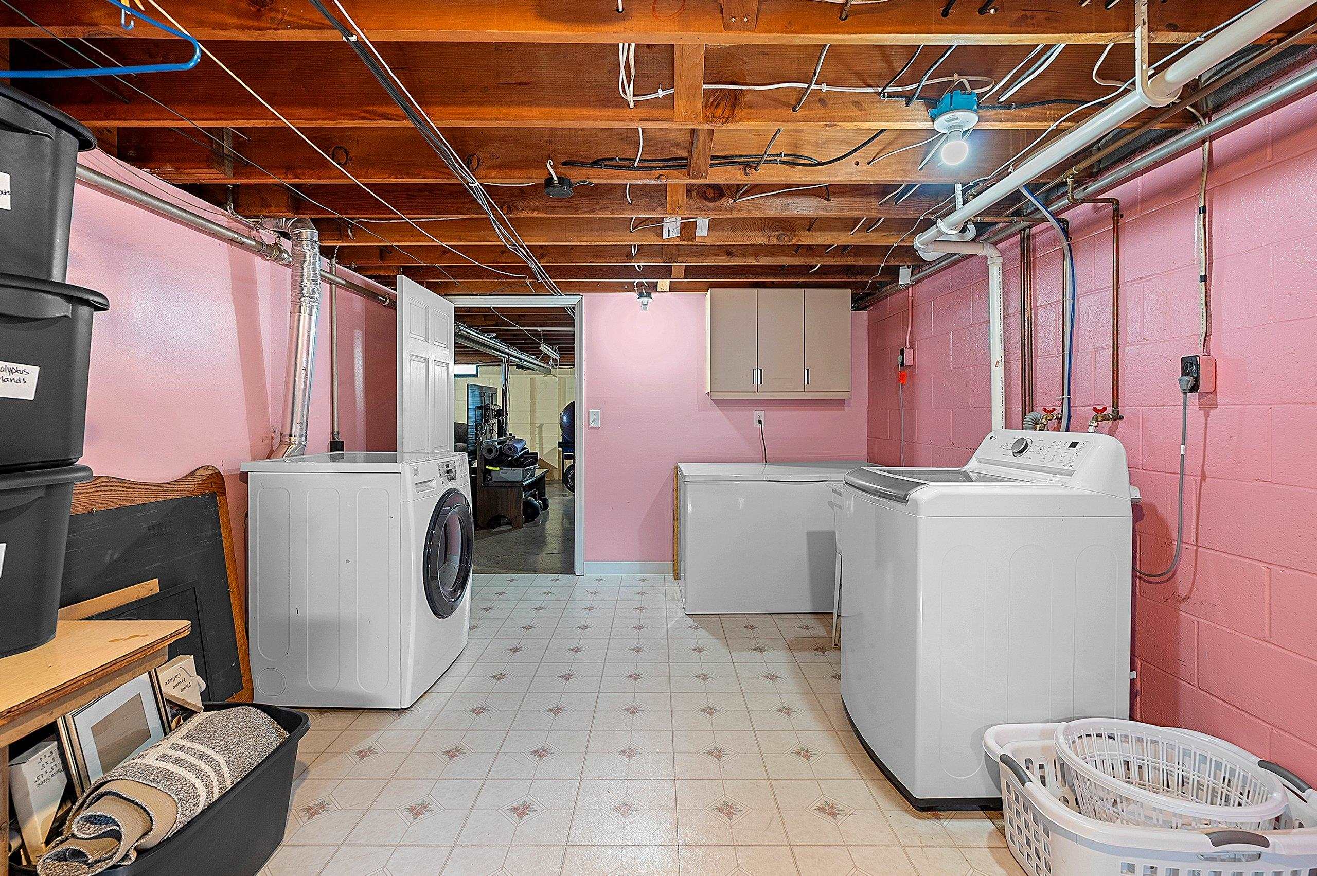 Kaukauna, Wisconsin 54130, United States, 3 Bedrooms Bedrooms, ,1 BathroomBathrooms,Residential,Active,213378