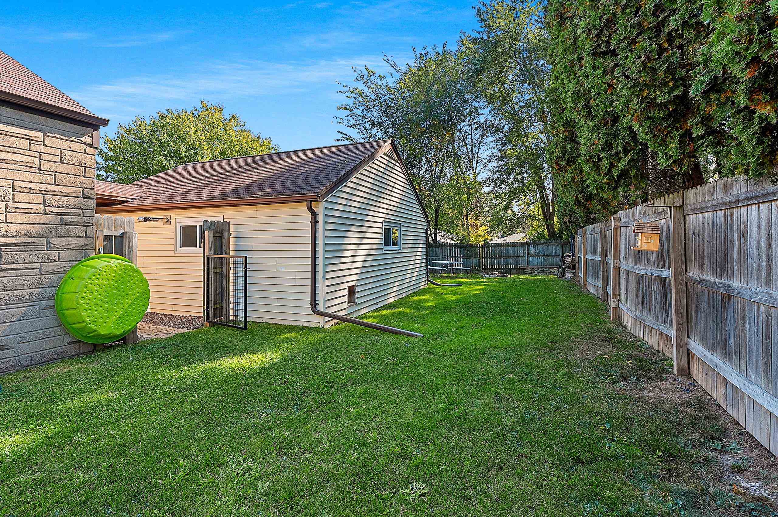 Kaukauna, Wisconsin 54130, United States, 3 Bedrooms Bedrooms, ,1 BathroomBathrooms,Residential,Active,213378