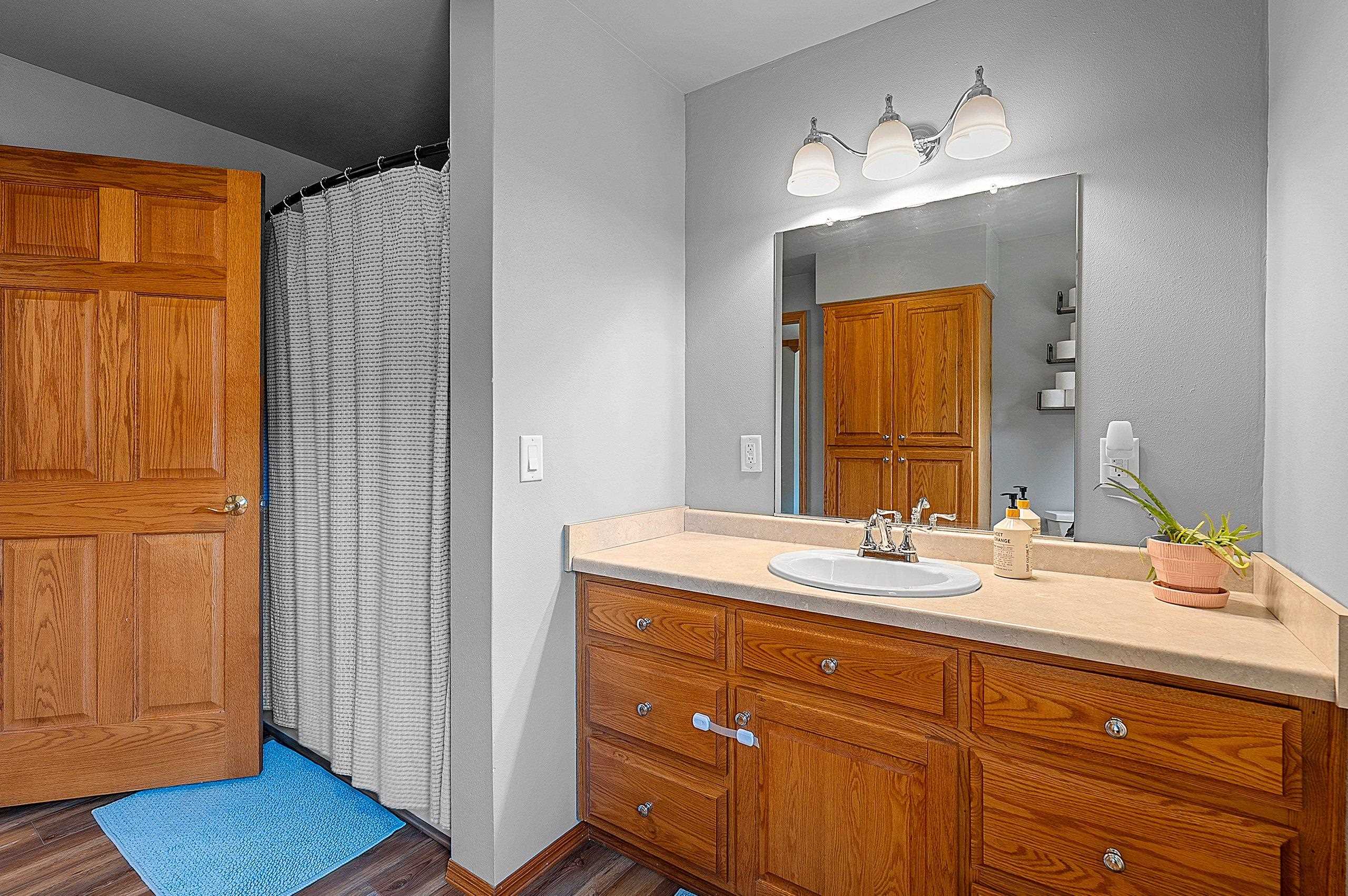 Kaukauna, Wisconsin 54130, United States, 3 Bedrooms Bedrooms, ,1 BathroomBathrooms,Residential,Active,213378