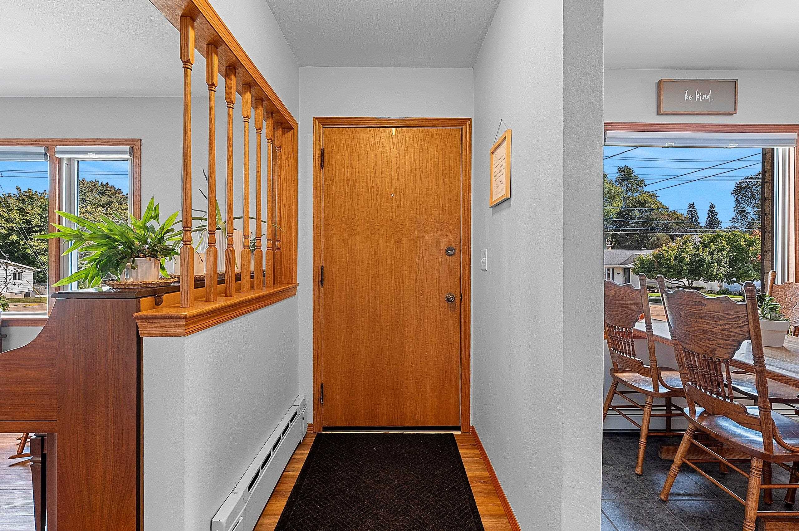 Kaukauna, Wisconsin 54130, United States, 3 Bedrooms Bedrooms, ,1 BathroomBathrooms,Residential,Active,213378