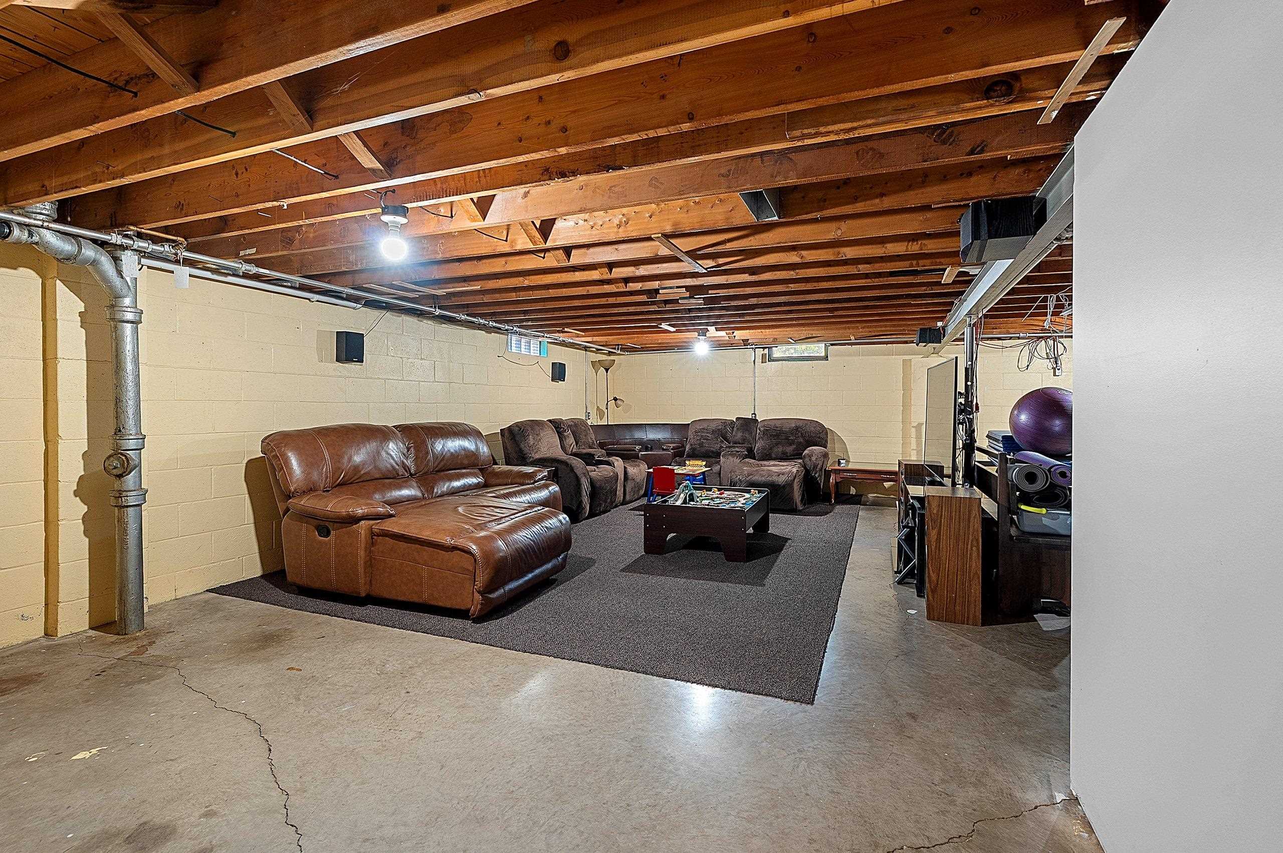 Kaukauna, Wisconsin 54130, United States, 3 Bedrooms Bedrooms, ,1 BathroomBathrooms,Residential,Active,213378