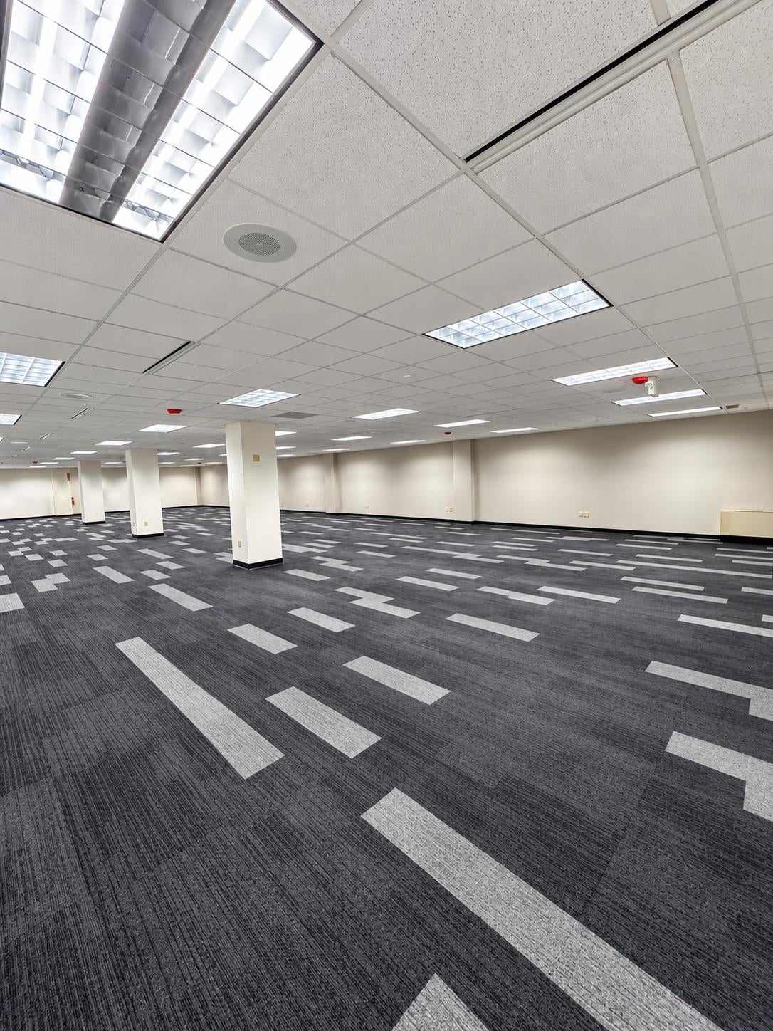 100 W COLLEGE Avenue