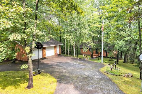 Photo of W15512 KRATZ Lane, ATHELSTANE, WI 54104 (MLS # 50311408)