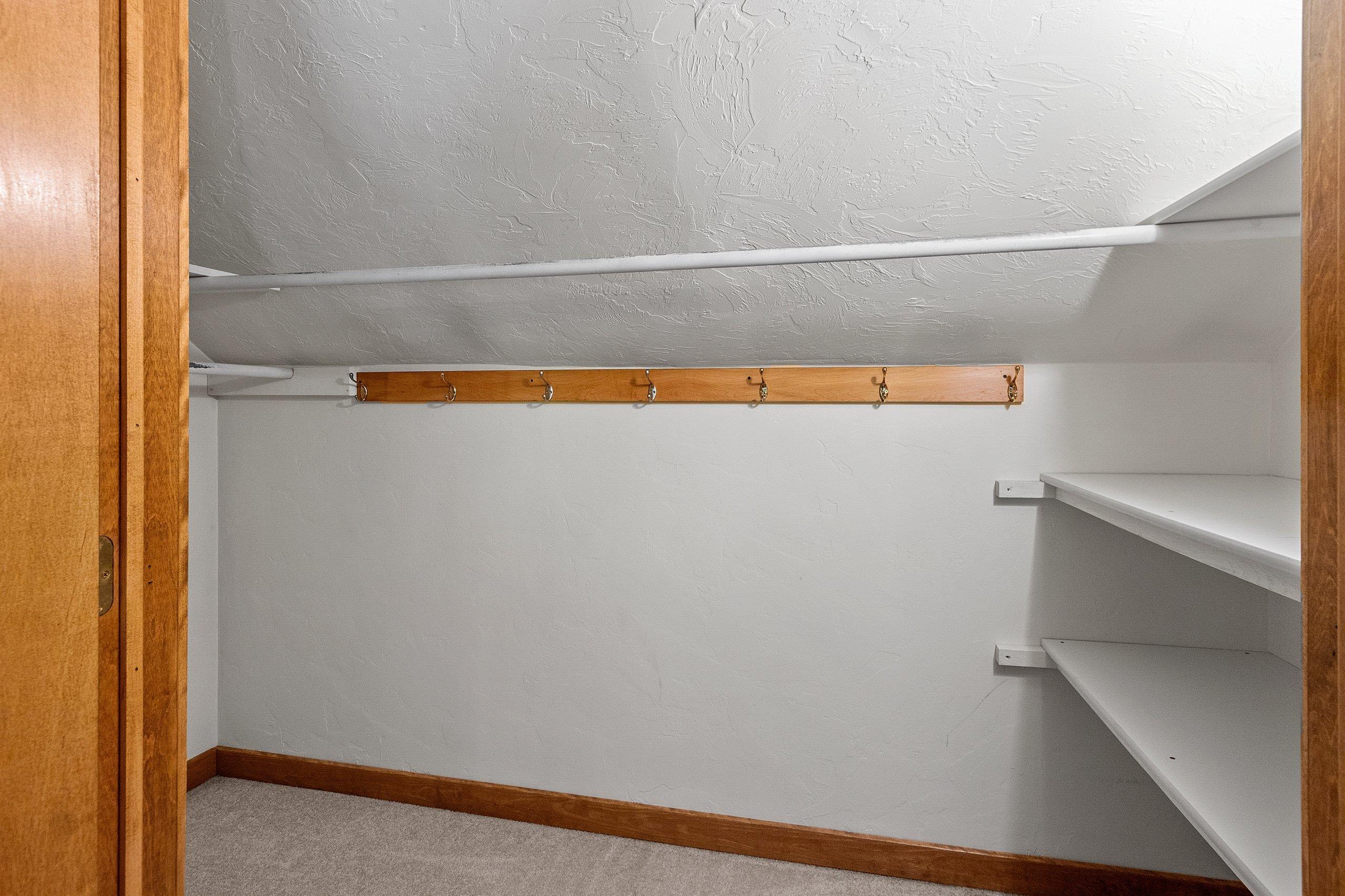 Embarrass, Wisconsin 54933, United States, 3 Bedrooms Bedrooms, ,3 BathroomsBathrooms,Residential,Active,41405