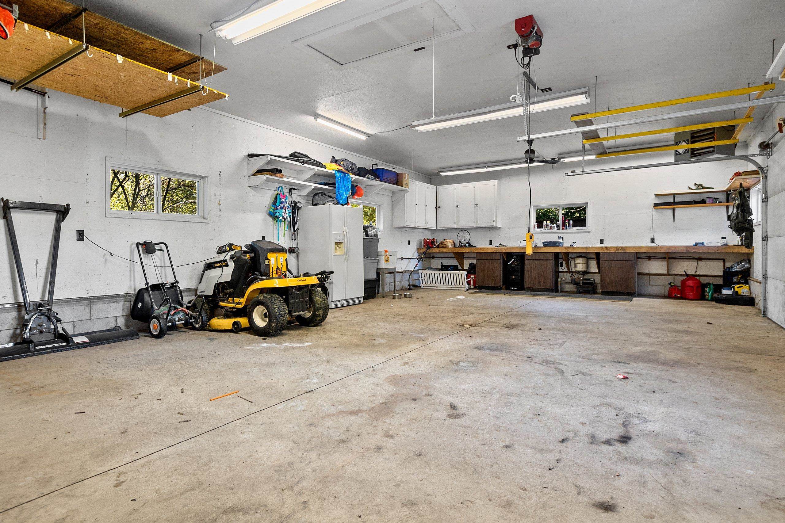 Embarrass, Wisconsin 54933, United States, 3 Bedrooms Bedrooms, ,3 BathroomsBathrooms,Residential,Active,41405