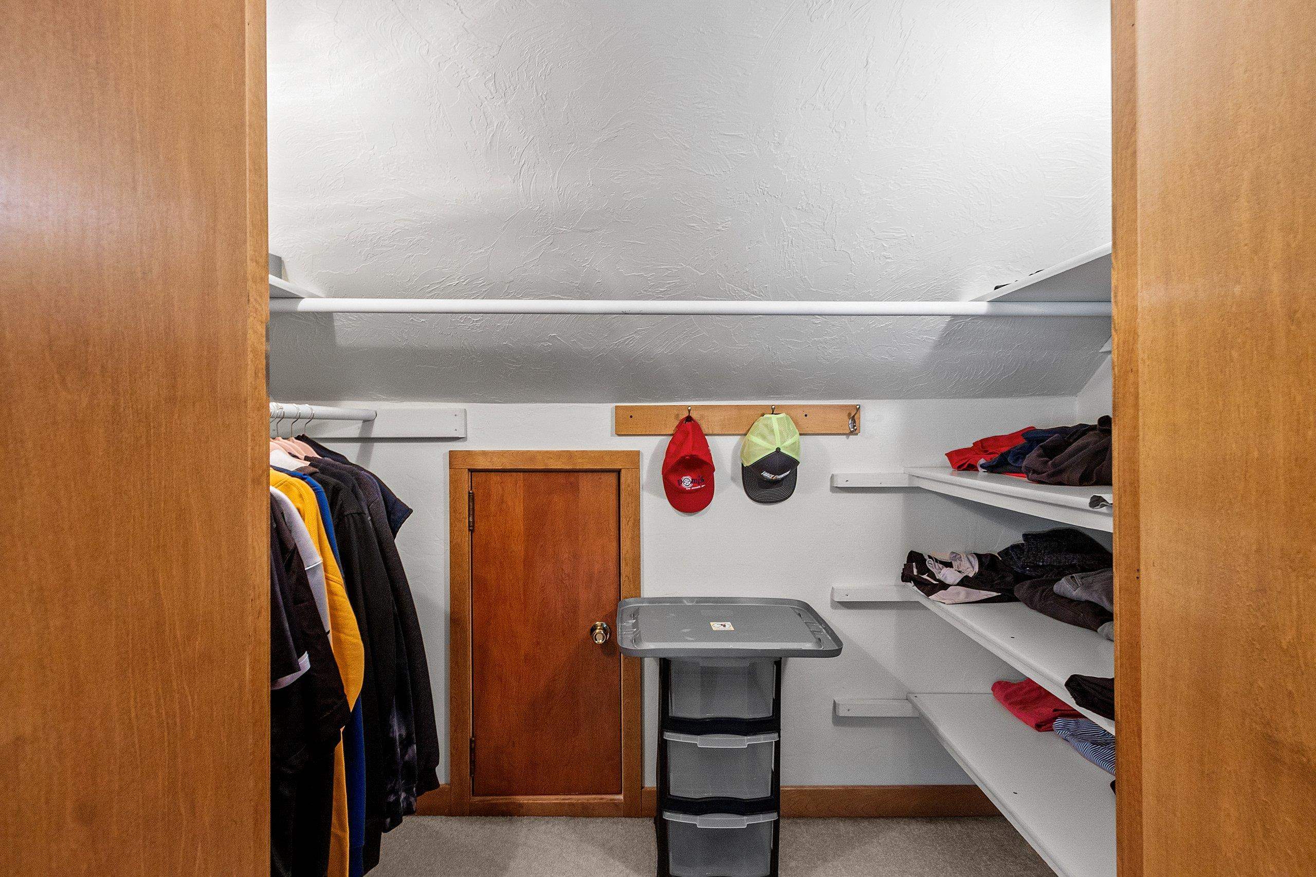 Embarrass, Wisconsin 54933, United States, 3 Bedrooms Bedrooms, ,3 BathroomsBathrooms,Residential,Active,41405