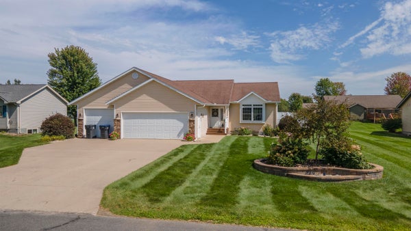 3640 CLEVELAND AVE, PLOVER, WI 54467 - Image 1cd6e08bd331b5d16f52eadc7b1797d2/127389554