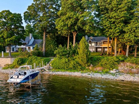 Photo of 4495 BAY SHORE Drive, STURGEON BAY, WI 54235 (MLS # 50311576)