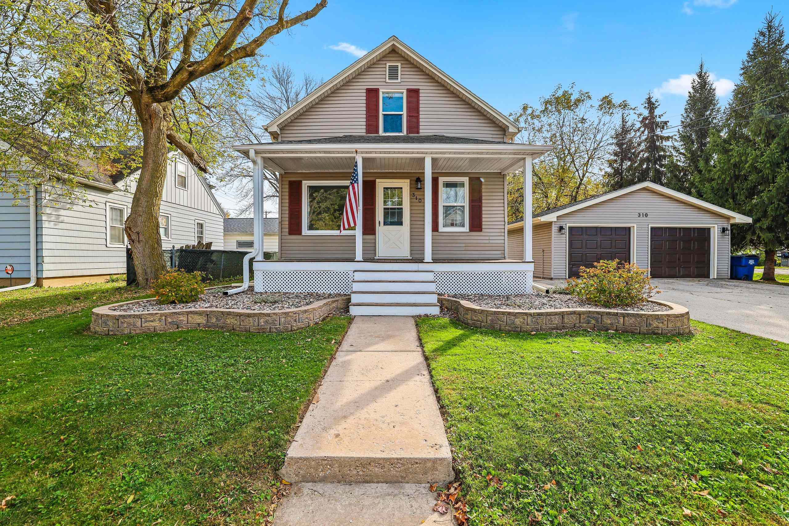 310 W PULASKI Street