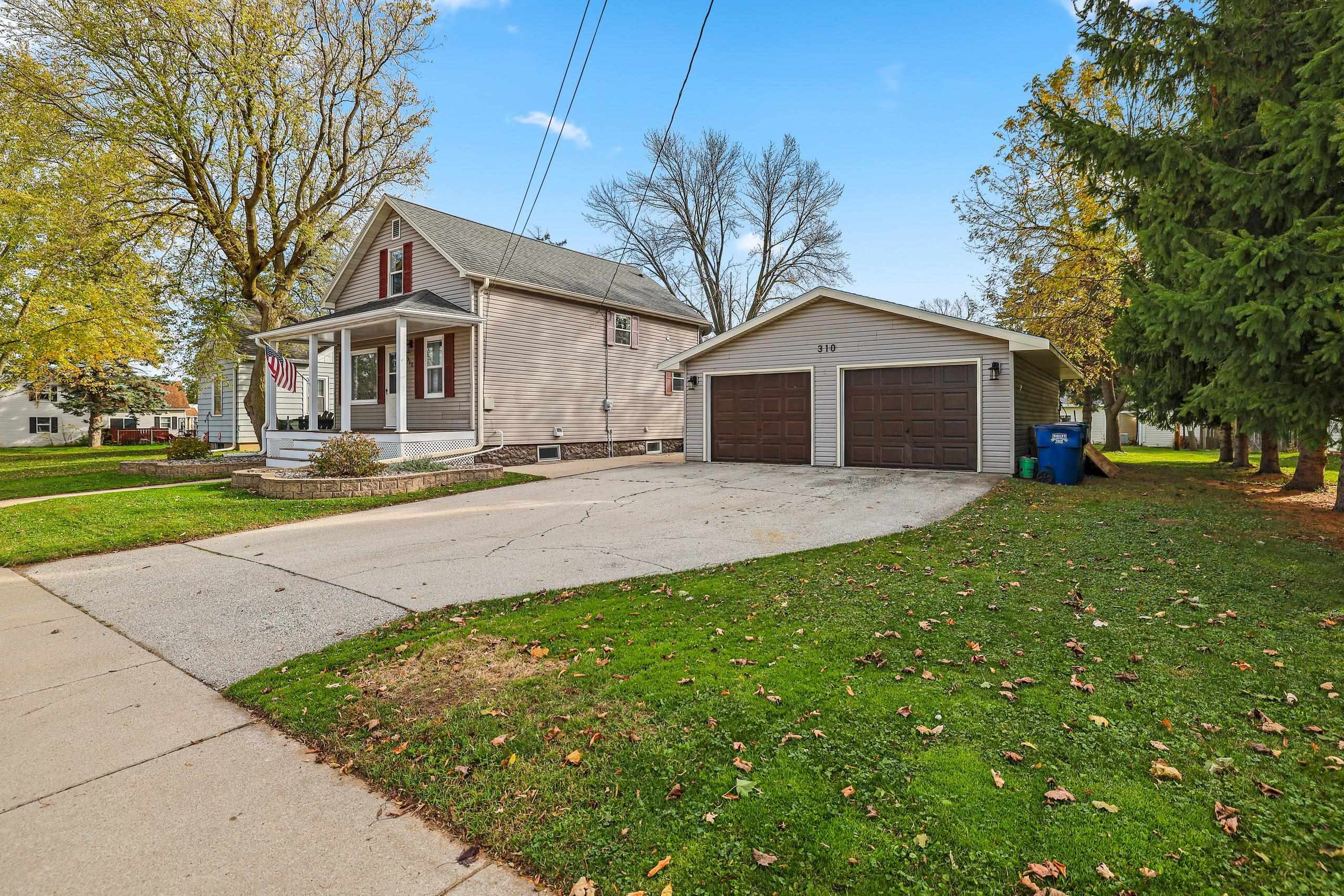 310 W PULASKI Street
