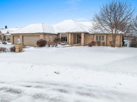 Photo of 3399 SONATA Drive, GREEN BAY, WI 54311 (MLS # 50319499)