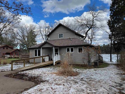 Photo of N2942 HIGHLAND Lane, WAUPACA, WI 54981 (MLS # 50321302)