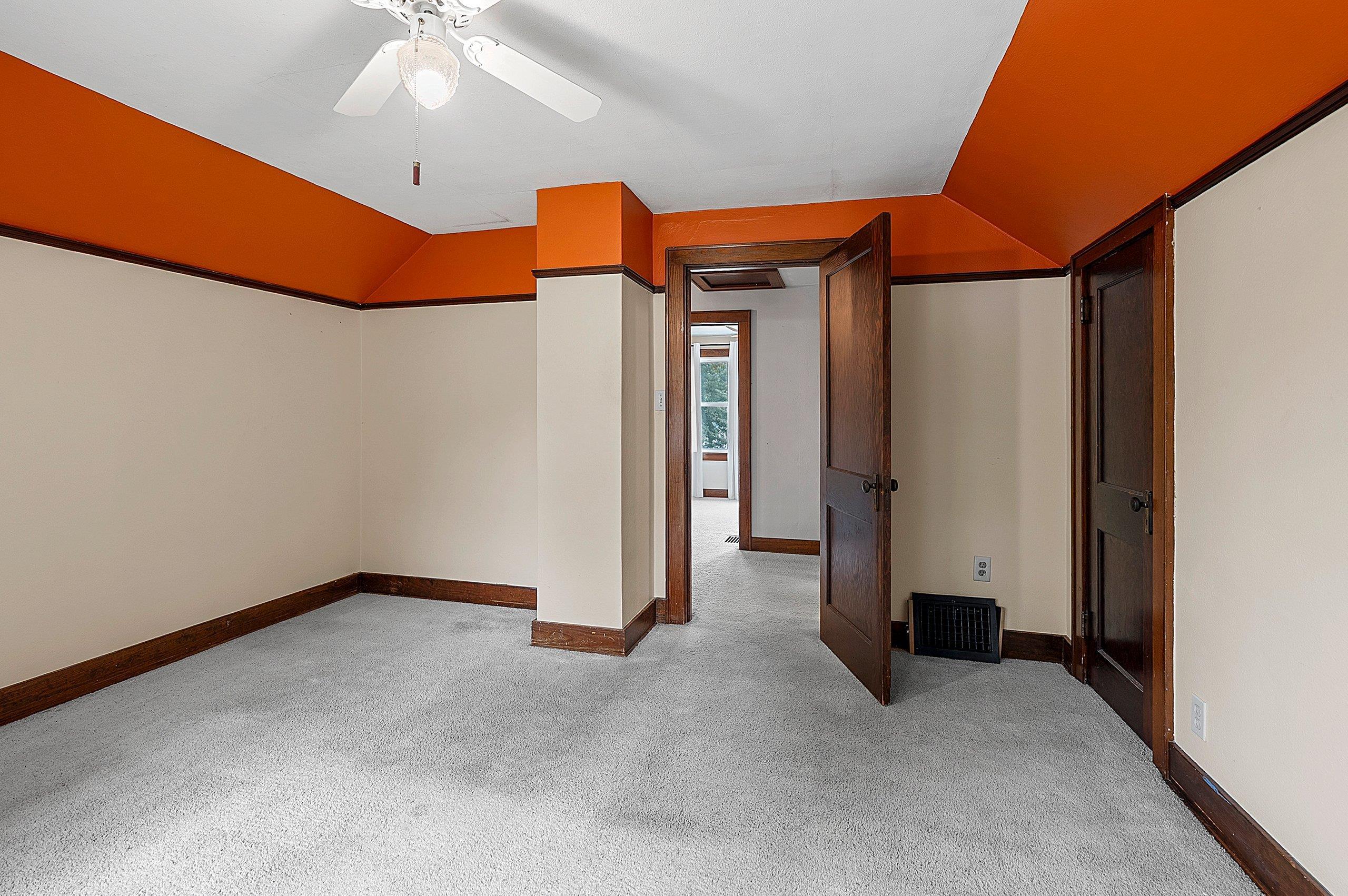 Shawano, Wisconsin 54166, United States, 3 Bedrooms Bedrooms, ,2 BathroomsBathrooms,Residential,Active,197304