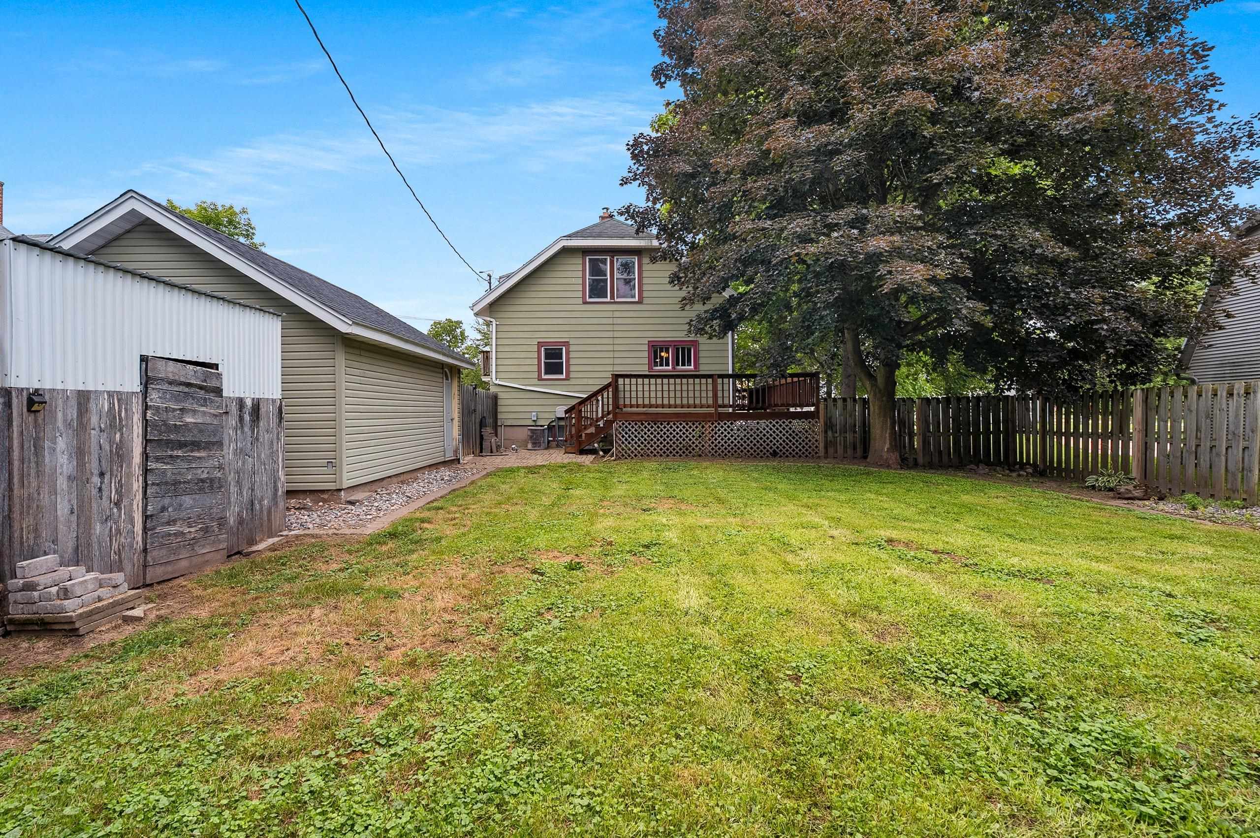 Shawano, Wisconsin 54166, United States, 3 Bedrooms Bedrooms, ,2 BathroomsBathrooms,Residential,Active,197304