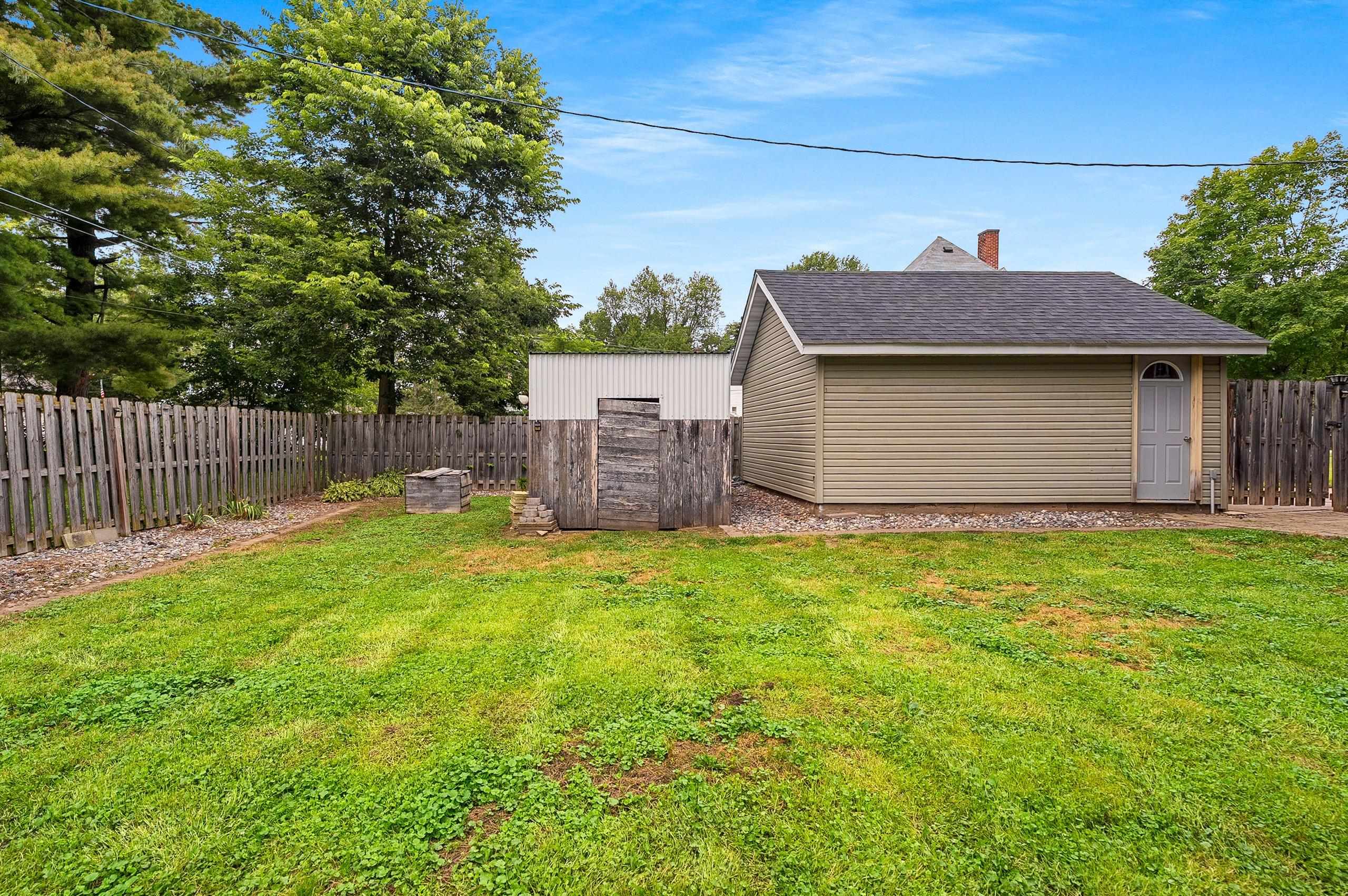 Shawano, Wisconsin 54166, United States, 3 Bedrooms Bedrooms, ,2 BathroomsBathrooms,Residential,Active,197304