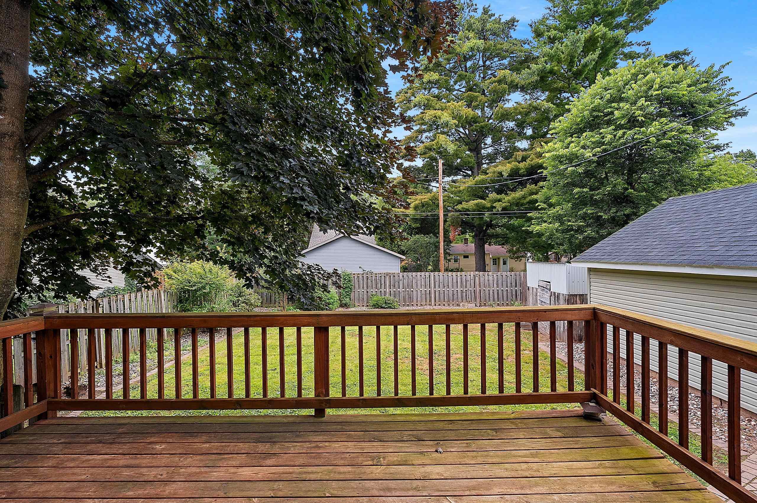 Shawano, Wisconsin 54166, United States, 3 Bedrooms Bedrooms, ,2 BathroomsBathrooms,Residential,Active,197304