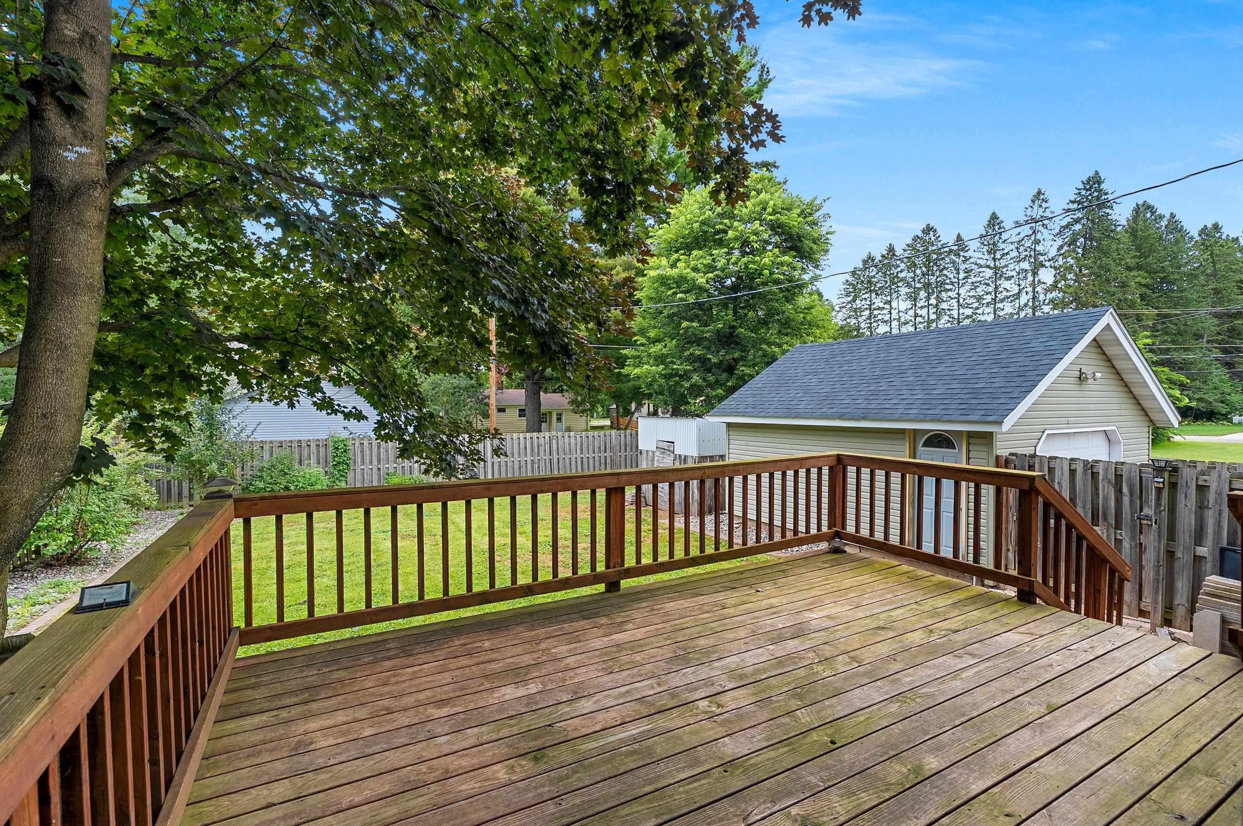 Shawano, Wisconsin 54166, United States, 3 Bedrooms Bedrooms, ,2 BathroomsBathrooms,Residential,Active,197304