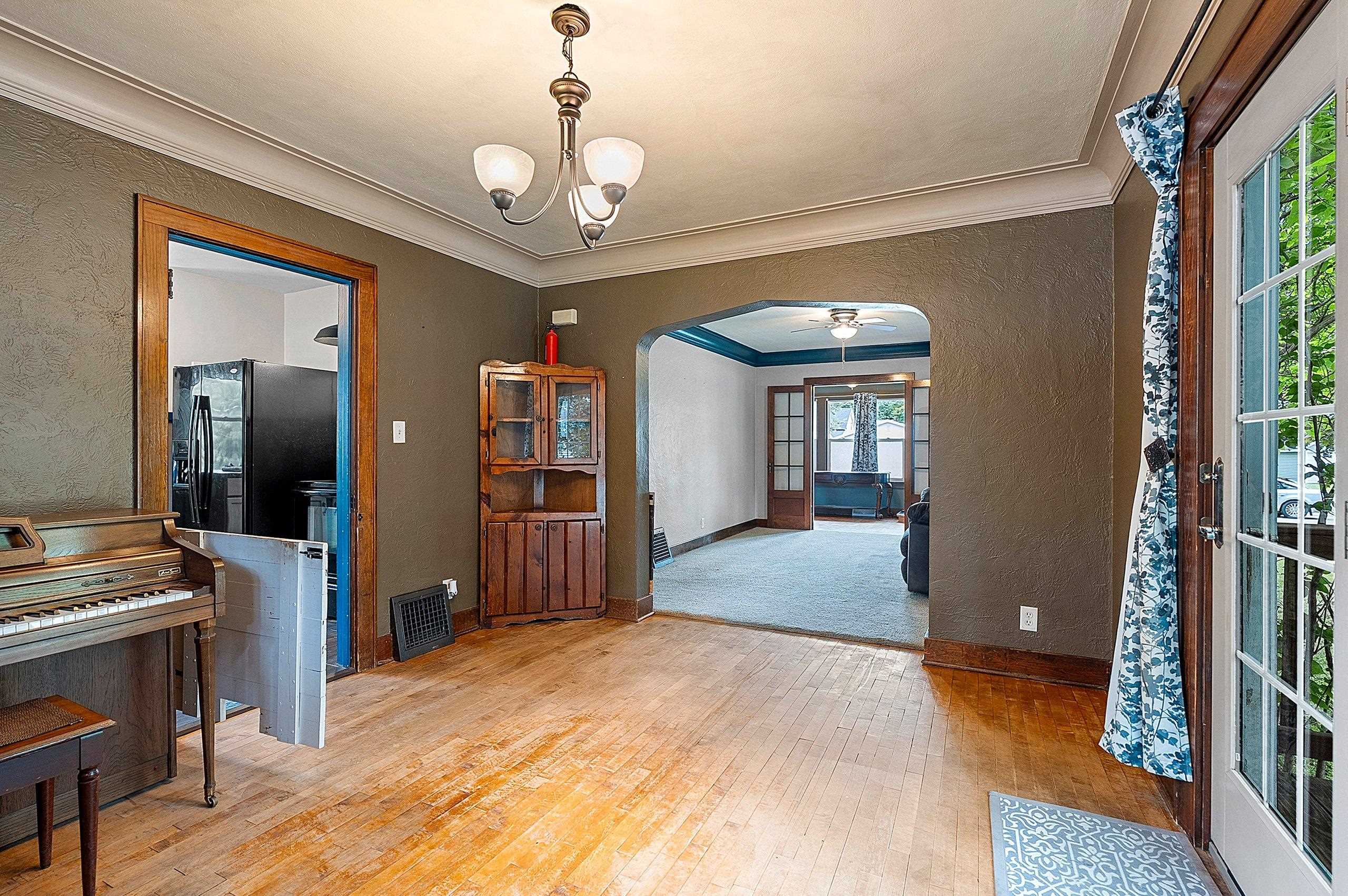 Shawano, Wisconsin 54166, United States, 3 Bedrooms Bedrooms, ,2 BathroomsBathrooms,Residential,Active,197304