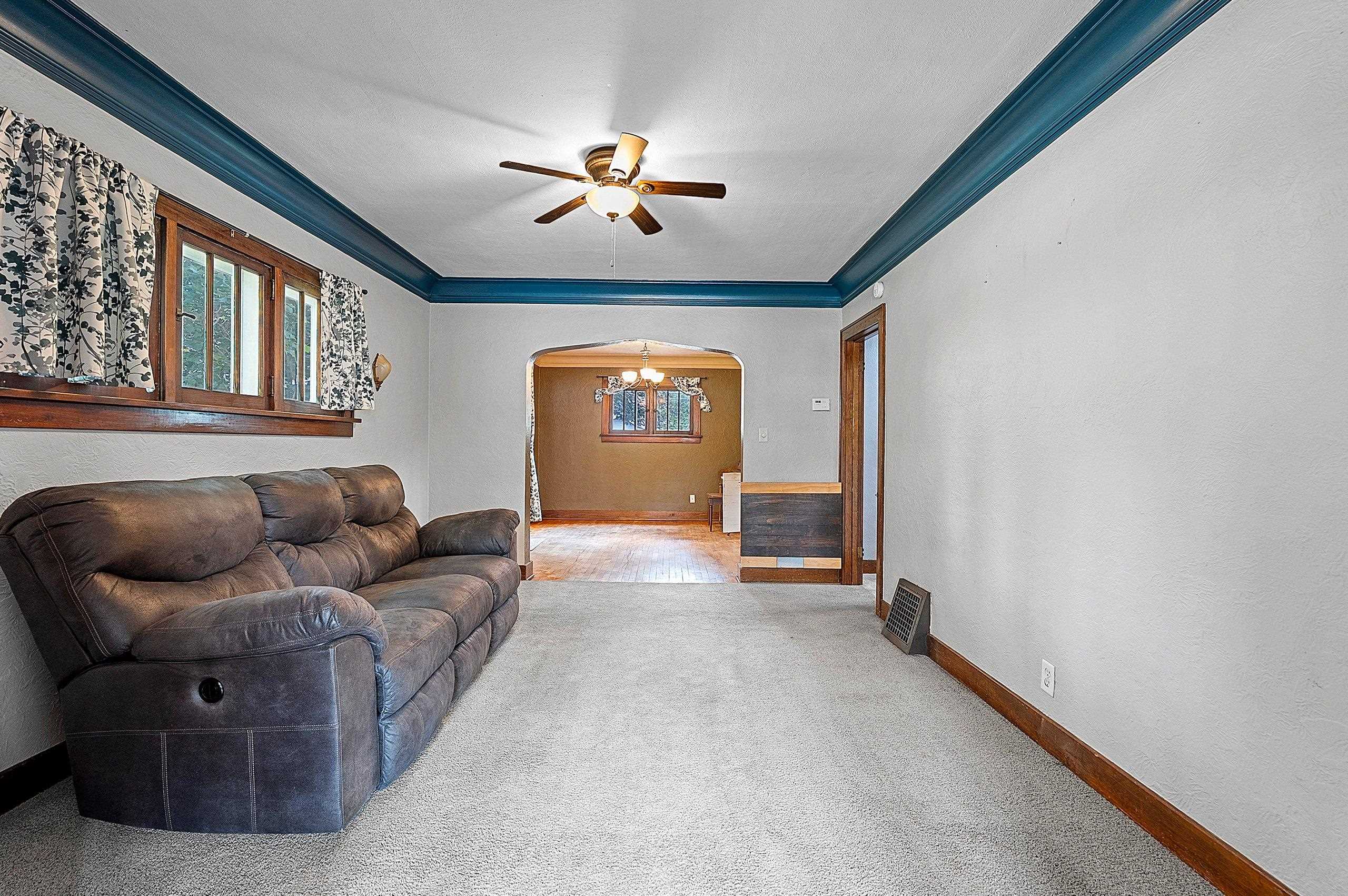 Shawano, Wisconsin 54166, United States, 3 Bedrooms Bedrooms, ,2 BathroomsBathrooms,Residential,Active,197304