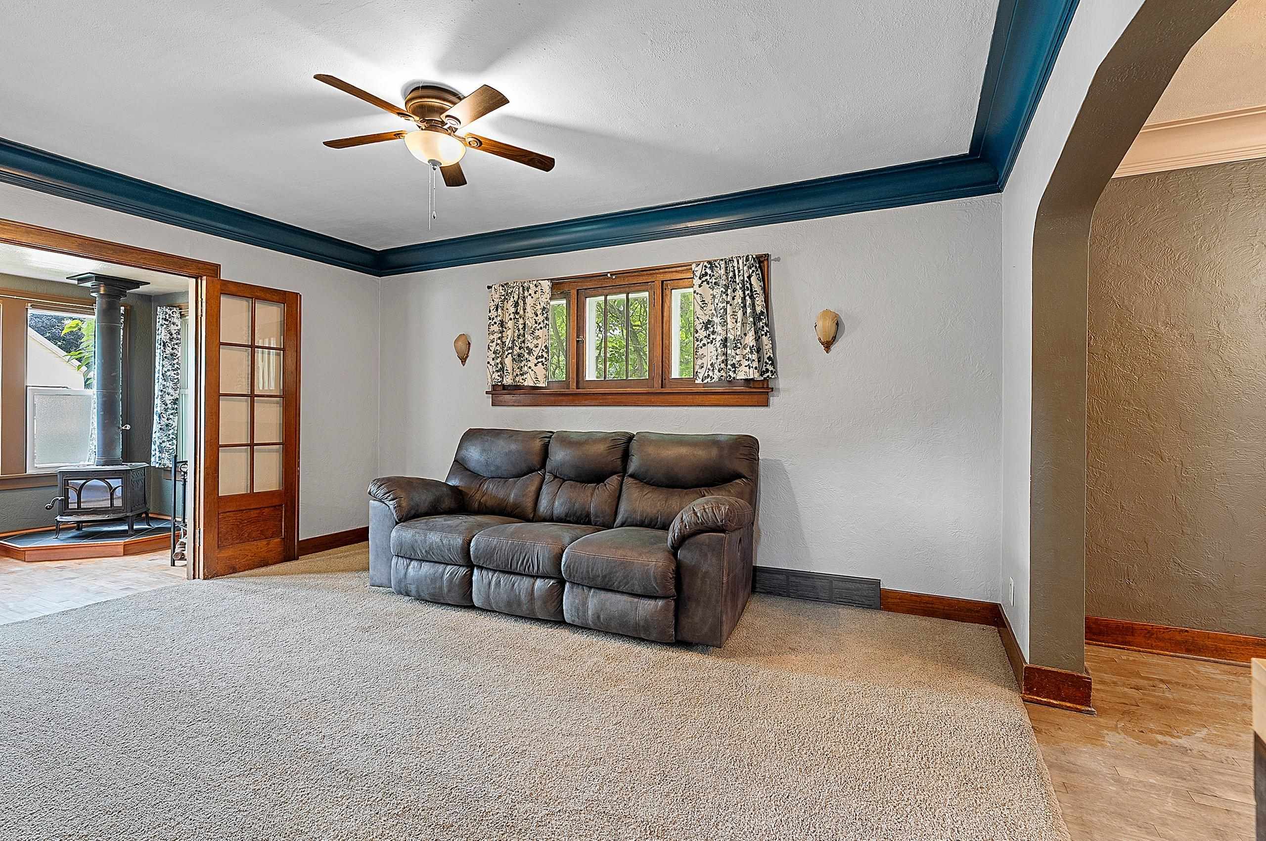 Shawano, Wisconsin 54166, United States, 3 Bedrooms Bedrooms, ,2 BathroomsBathrooms,Residential,Active,197304