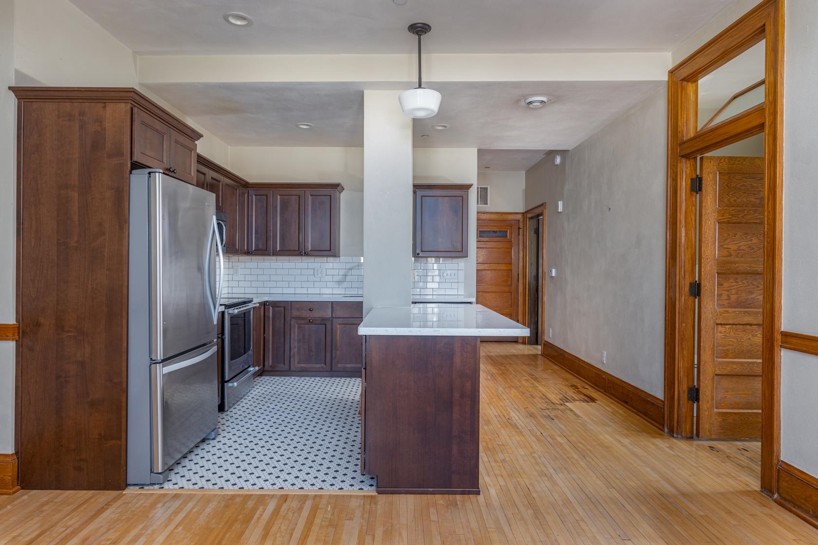 105 WASHINGTON Avenue 102