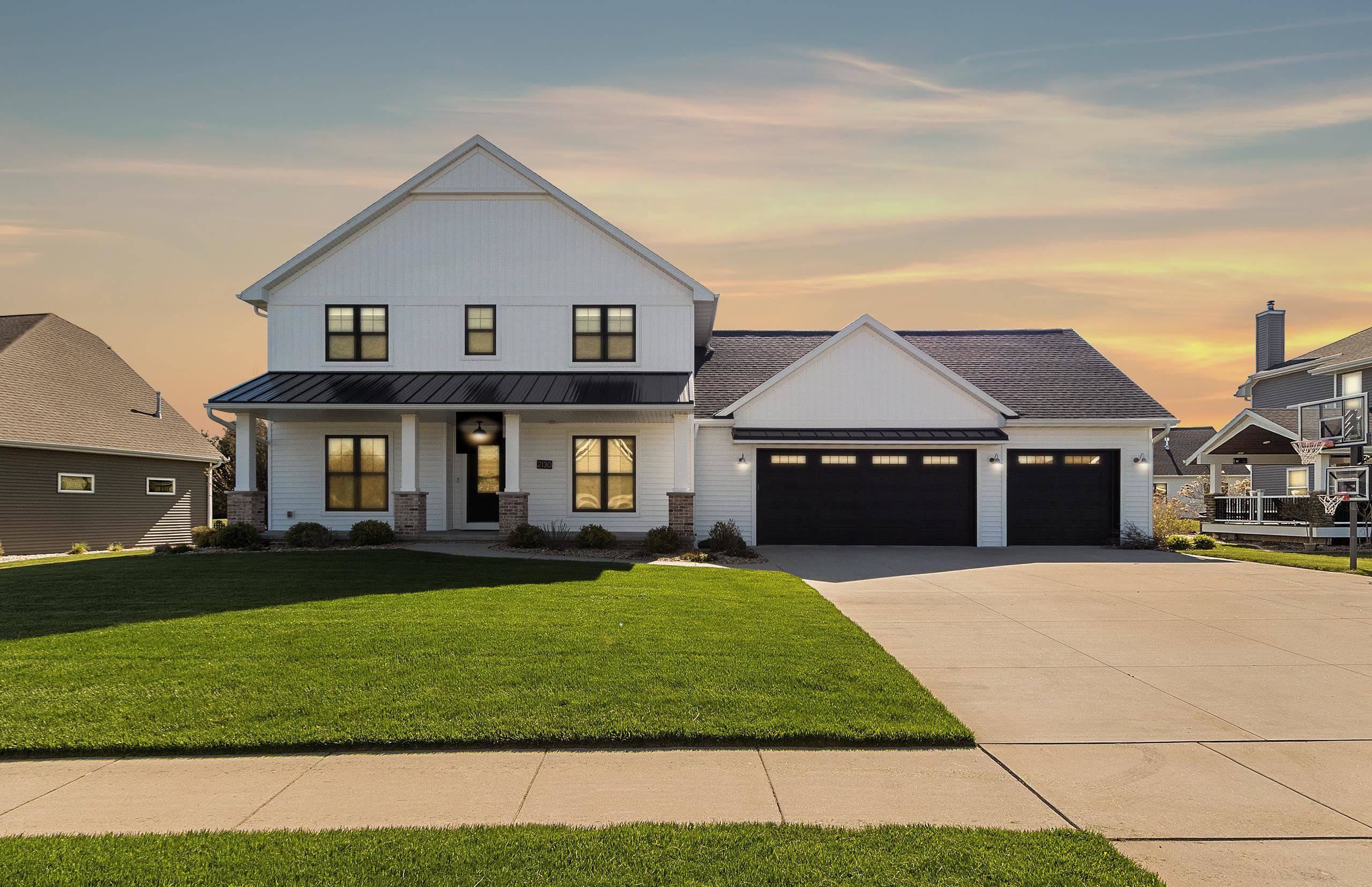 Green Bay, Wisconsin 54313, United States, 3 Bedrooms Bedrooms, ,3 BathroomsBathrooms,Residential,Active,134499